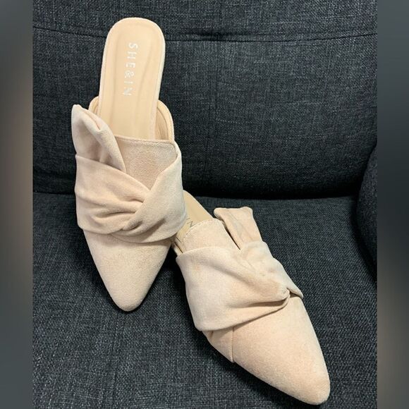 Nude Knoted Mules - Picture 2 of 6